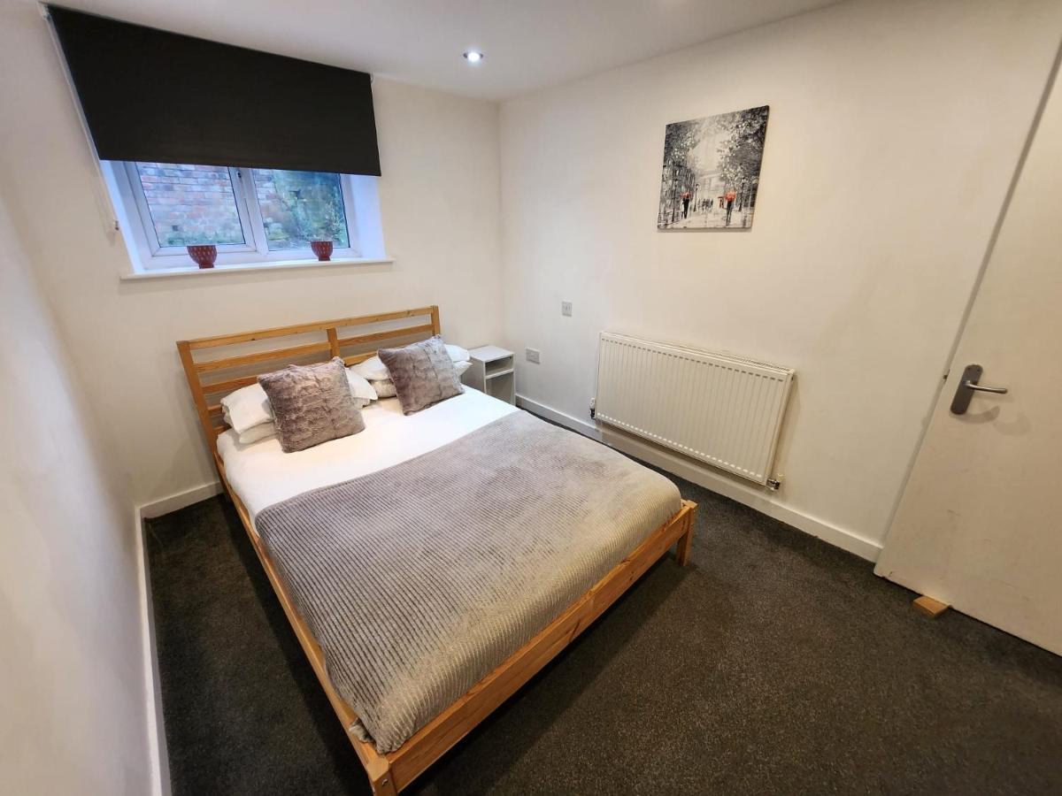 Entire Flat, Bright & Open With Own Entrance Apartamento Leeds  Exterior foto